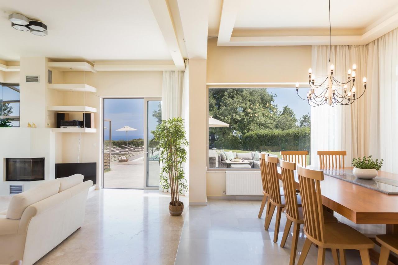 Lux Villa Mia With Heated Pool, 2Km To Beach & Childrens Area! Mikro Metochi Dış mekan fotoğraf