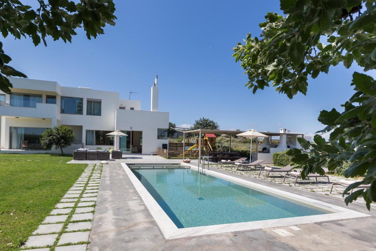 Lux Villa Mia With Heated Pool, 2Km To Beach & Childrens Area! Mikro Metochi Dış mekan fotoğraf