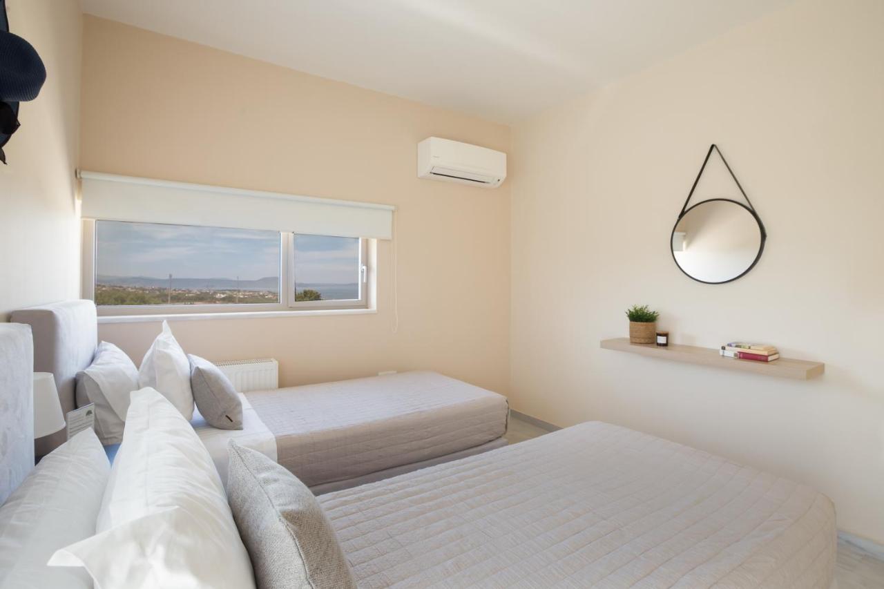 Lux Villa Mia With Heated Pool, 2Km To Beach & Childrens Area! Mikro Metochi Dış mekan fotoğraf