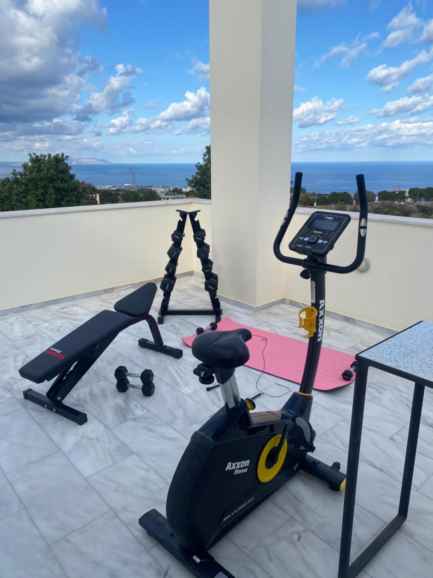 Lux Villa Mia With Heated Pool, 2Km To Beach & Childrens Area! Mikro Metochi Dış mekan fotoğraf