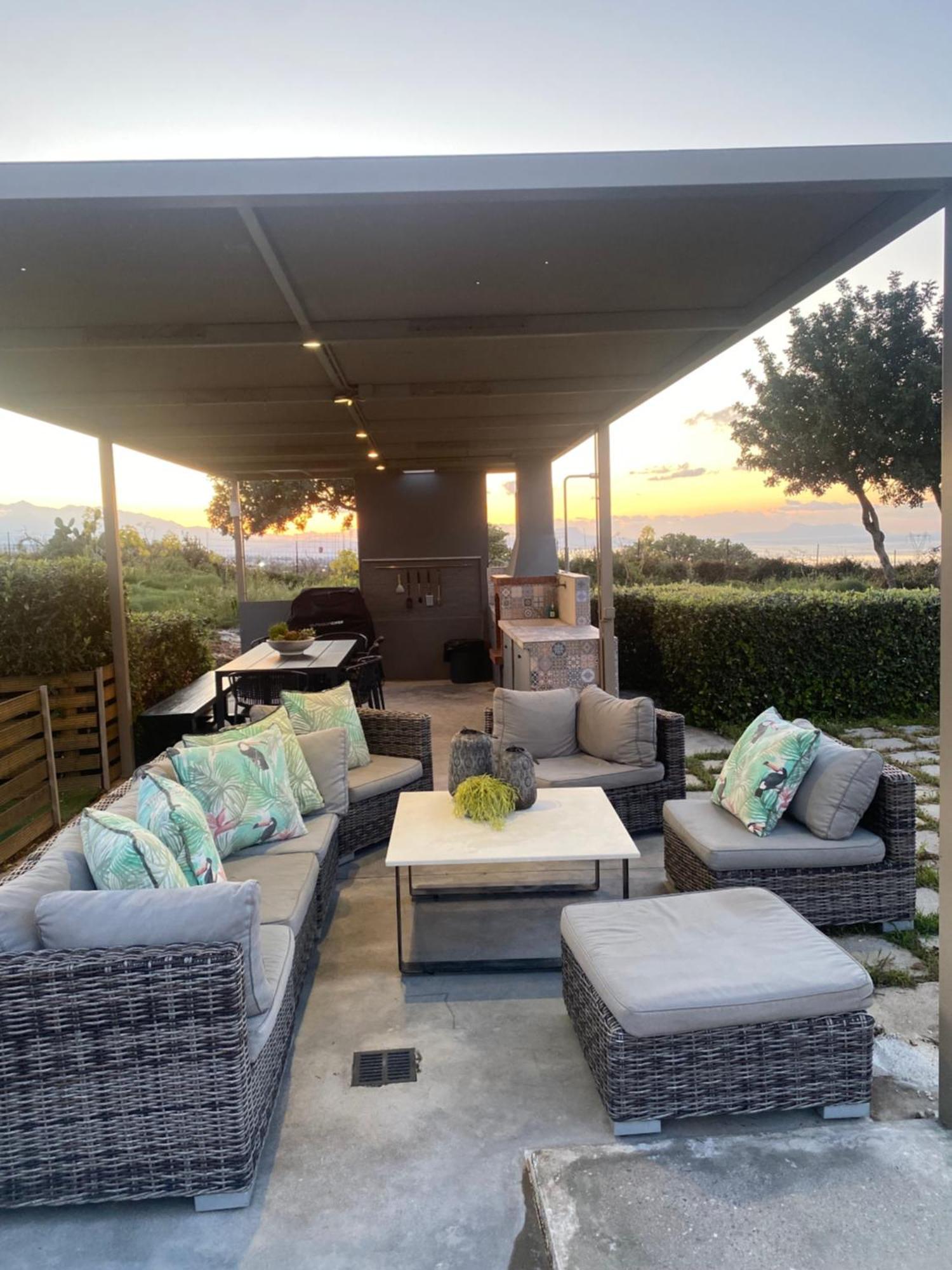 Lux Villa Mia With Heated Pool, 2Km To Beach & Childrens Area! Mikro Metochi Dış mekan fotoğraf